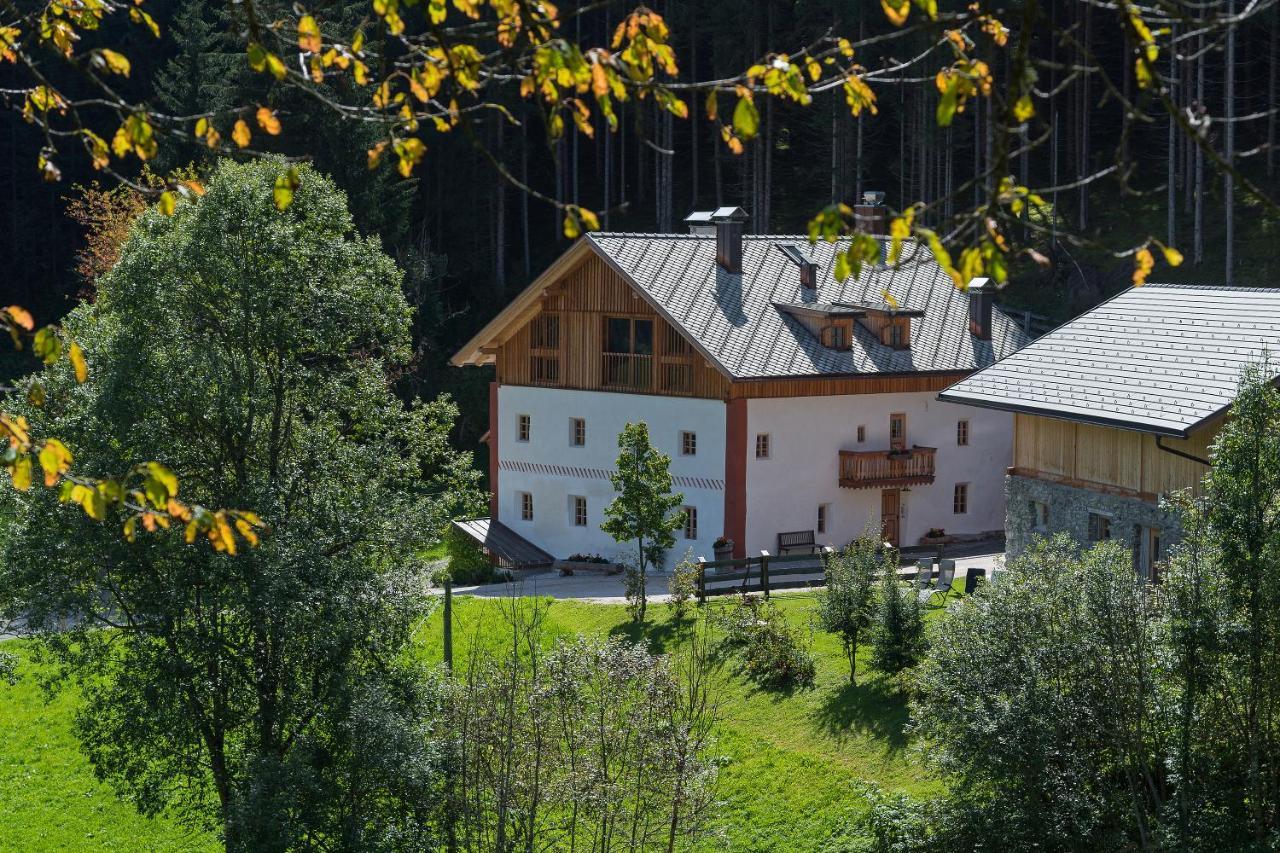 Silentium Dolomites Chalet Since 1600 Monguelfo-Tesido / Welsberg-Taisten Eksteriør billede